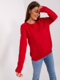 Klassischer roter Pullover mit Muster