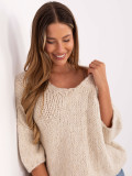 Stylischer beiger Pullover mit 3/4 Ärmeln