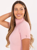 Eleganter rosa Pullover mit Kragen
