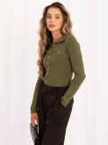 Eleganter khakifarbener Pullover mit Kragen und Knöpfen