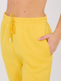 Gelbe Jogginghose mit hohem Bund und Seitentaschen