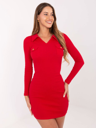 Rotes Mini-Kleid mit langen Ärmeln