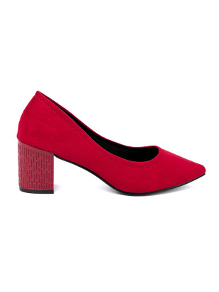 Elegante Pumps mit dekorativem Absatz