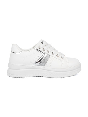 Weiße Sneakers mit metallic silbernem Akzent