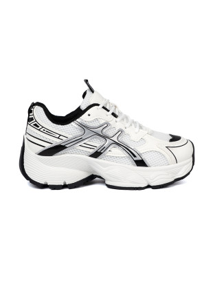 Schwarz-weiße bequeme Sneakers mit Netz