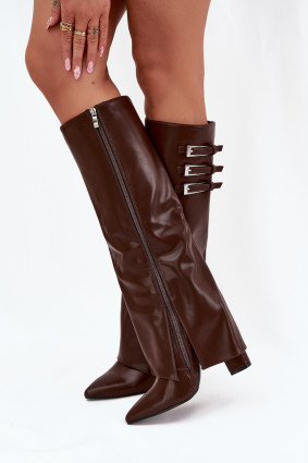 Stiefel mit Blockabsatz, umgeschlagenem Schaft und Riemen mit Schnallen, braun