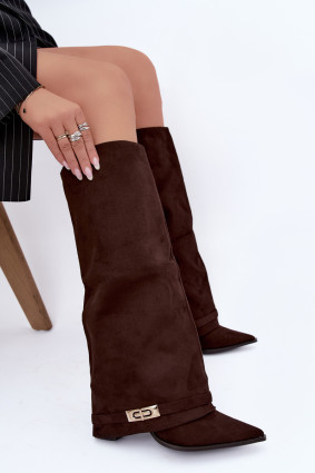 Gefütterte Stiefel mit umgeschlagenem Schaft und Absatz, braun