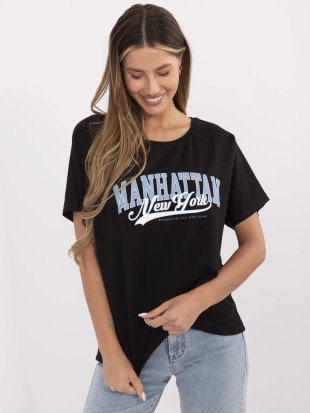 Stylisches schwarzes T-Shirt mit kurzen Ärmeln