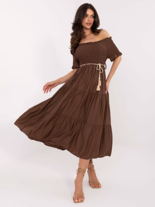 Braune ausgestellte Kleid mit Gürtel