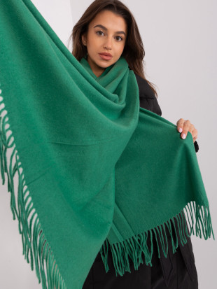 Dunkelgrüner Strickschal mit Fransen