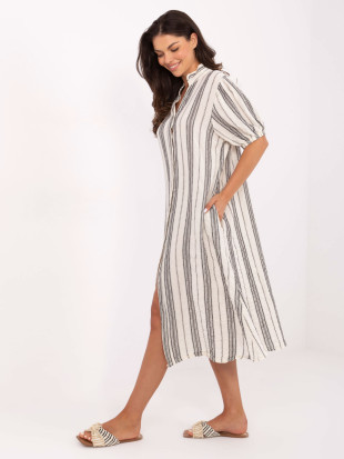 Oversize Kleid mit V-Ausschnitt in Schwarz-Weiß