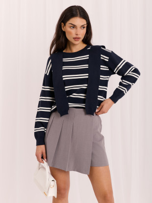 Gestreifter blauer Pullover mit Rundhalsausschnitt