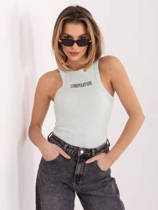 Mintgrünes Ripp-Top mit Stickerei